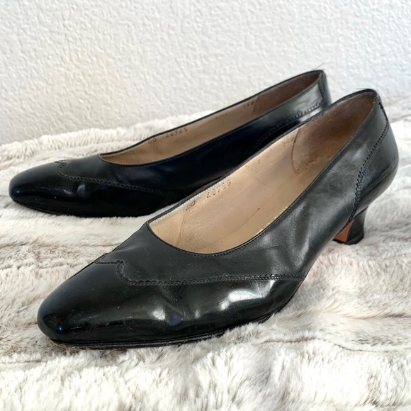 Salvatore Ferragamo Black Point Toe Kitten Heels - Picture 8 of 15